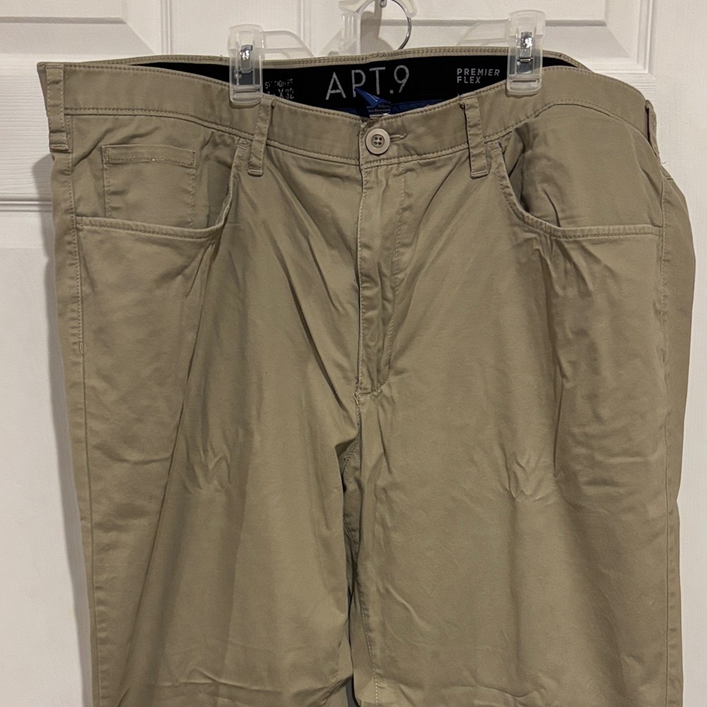 Apt. 9 Men's Tan Straight-Leg Pants